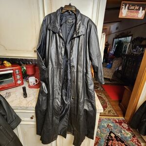 Black Leather Ladies Pelle Milano Lambskin Jacket by Pelle Sz Med.